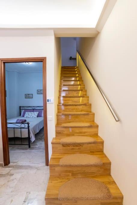 Fine House *