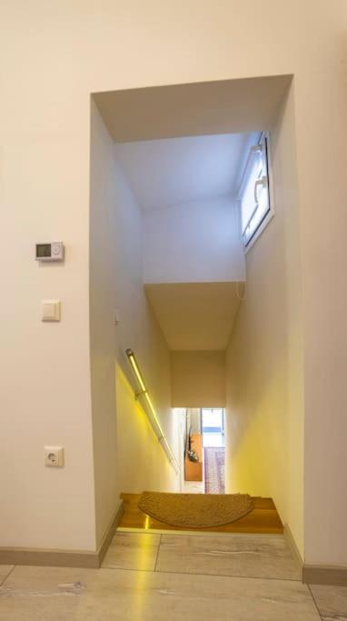 Fine House *